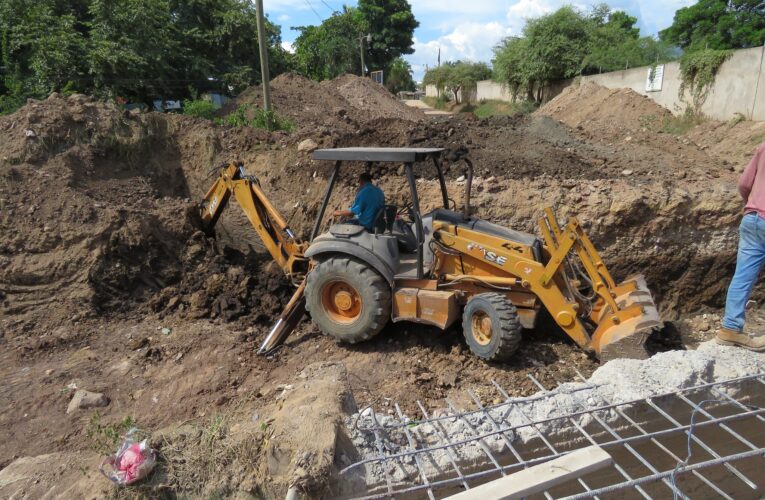 Alcaldía de Comayagua ejecuta proyectos de pavimentación y alcantarillado sanitario en diferentes colonias de la ciudad