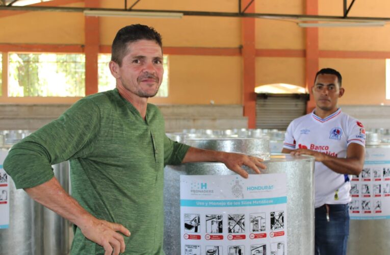 Silos metálicos benefician a 210 familias en Colón