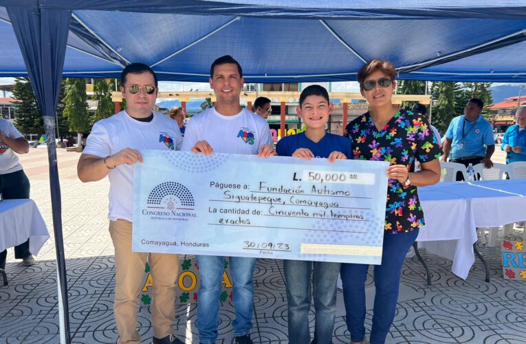 50 mil Lempiras en calidad de donativo recibe la Fundación de Autismo de Siguatepeque