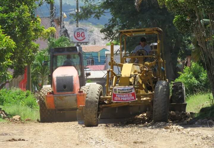 Alcaldía de Comayagua inicia con la reparación y mantenimiento de las calles de tierra en todo el municipio