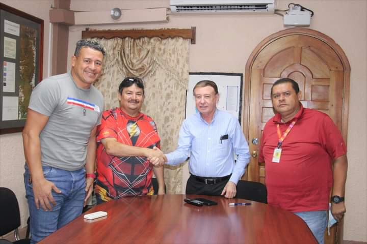 Alcalde Carlos Miranda y la Corporación Municipal de Comayagua ratifican su interés de seguir apoyando al Club Deportivo Génesis
