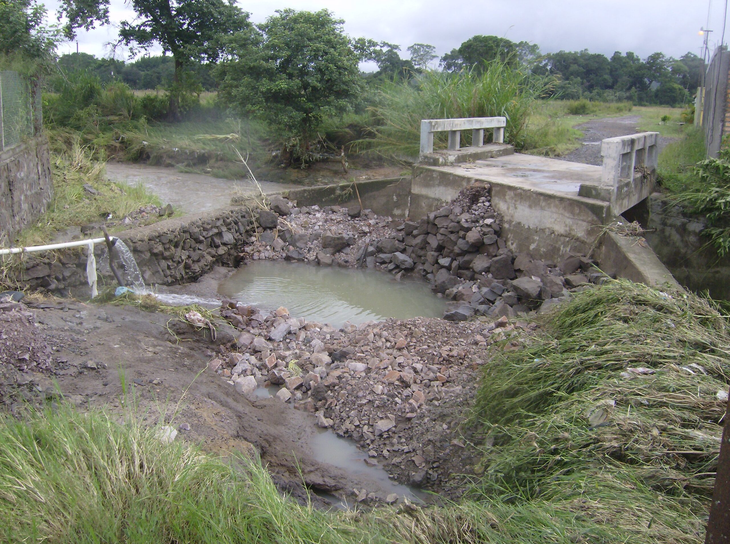 Fuertes lluvias dejan pérdidas millonarias en infraestructura vial de Siguatepeque