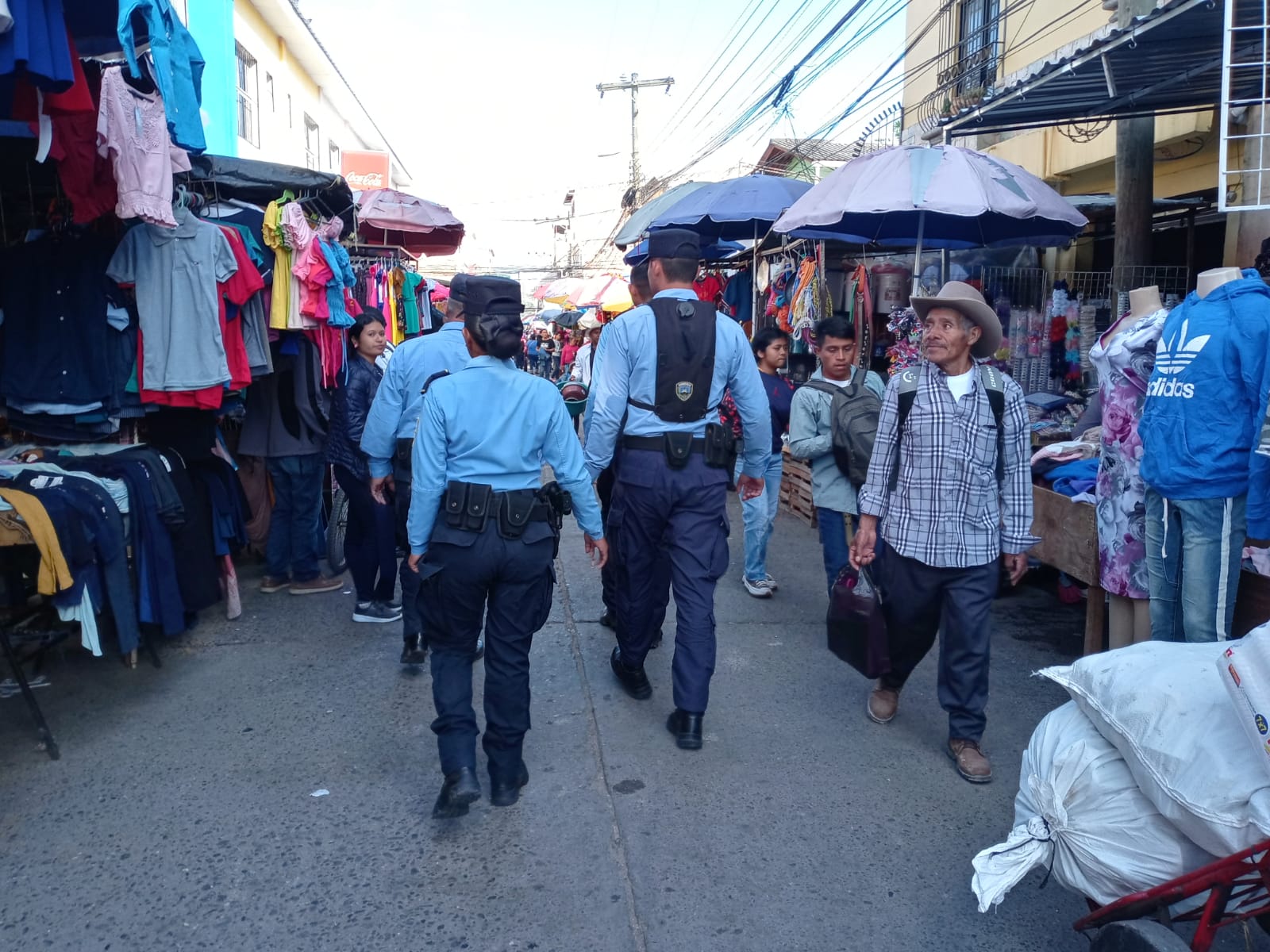 Policía mantiene estrictos operativos, saturaciones y patrullajes en lugares estratégicos de Comayagua
