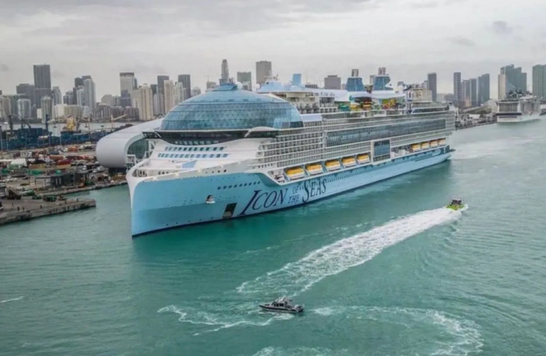 El crucero más grande del mundo que zarpó de Miami en su primer viaje (y las dudas que genera)