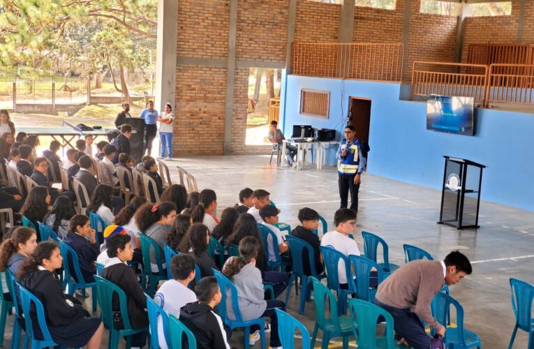 150 estudiantes y maestros fueron capacitados en seguridad y educación vial en Siguatepeque
