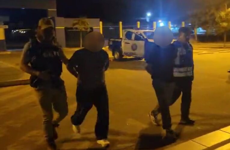 Policía Nacional detiene a dos supuestos asaltantes de negocios en Comayagua