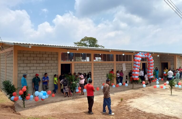 Alcaldía de Comayagua inaugura amplio y digno centro comunitario en la comunidad de Cantoral