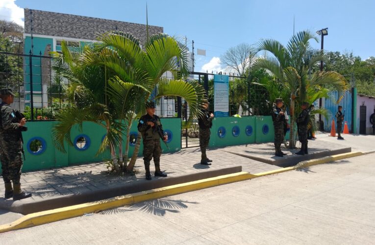 PGR, ATIC y Policía Militar intervienen Aguas de Siguatepeque