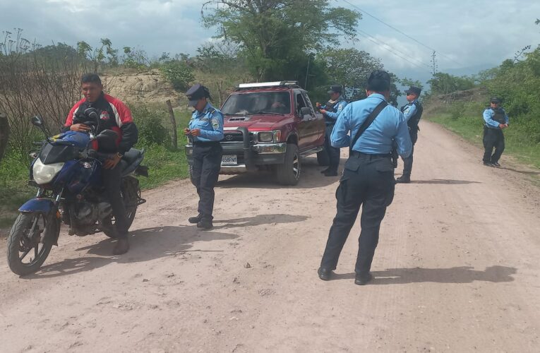 DNVT decomisan y sancionan a varios conductores que usan bazucas en los escapé de sus motocicletas