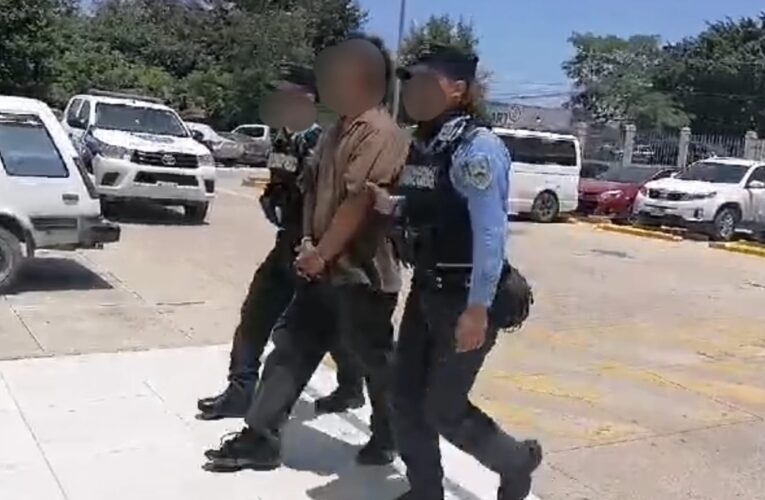 Hombre es capturado en Comayagua por golpear a su esposa en estado de embarazo