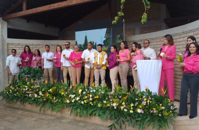 «La magia de florecer» se impregna en la octava edición del Festival de Las Flores