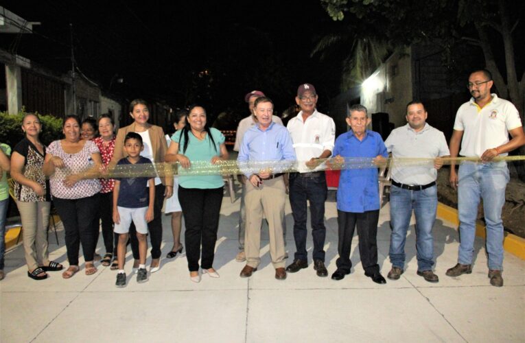 Alcaldía de Comayagua pavimenta calle en el barrio Cabañas de la ciudad