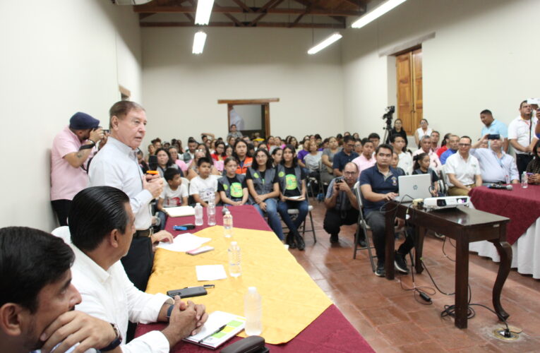 Corporación Municipal de Comayagua realiza cabildo abierto sobre inversión en Niñez, Adolescencia y Juventud