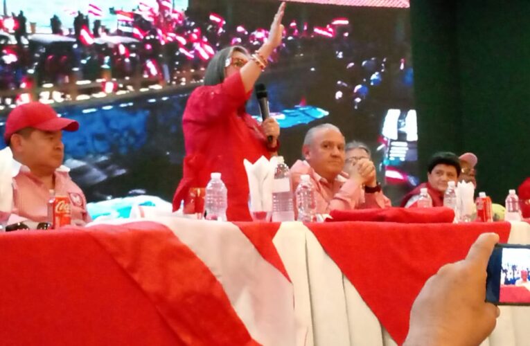 “Nosotros no tenemos vinculación con el narcotráfico” afirma Maribel Espinoza en encendido discurso realizado en la ciudad de Siguatepeque